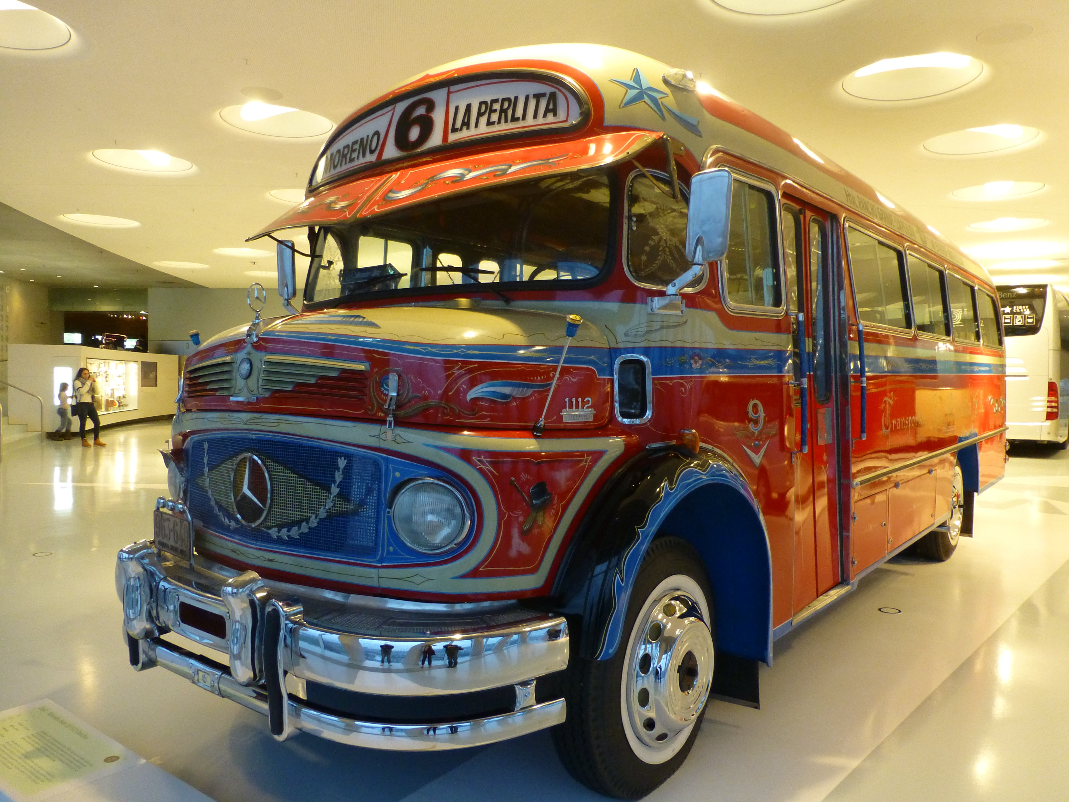 Bus
