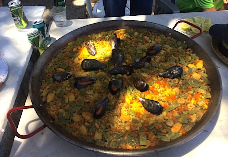 Sommer-Sonne -Spanien Paella
