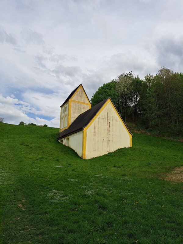 Mehr Informationen zu "versunkene Kapelle"