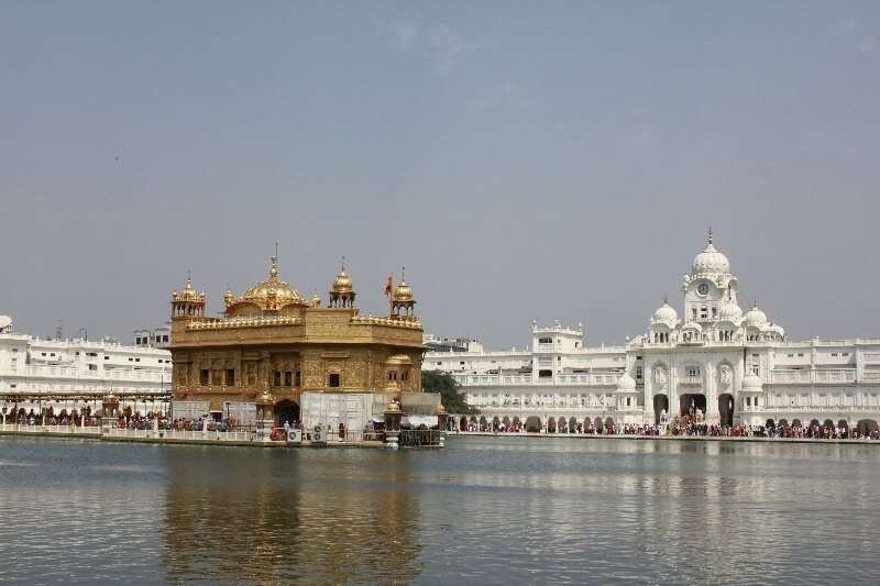 Mehr Informationen zu "Goldene Tempel"