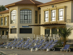 An den Swimmingpools am Dead Sea Spa Hotel