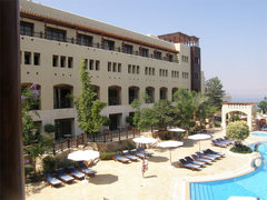 "Bettenhaus" vom Hotel Marriott
