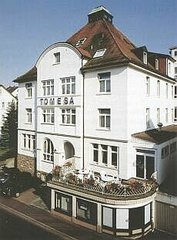 Die Tomesa-Klinik von außen
