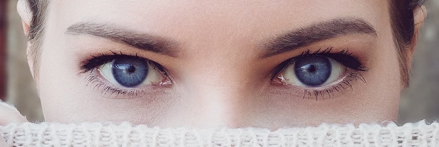 Was tun im Gesicht, um die Augen?