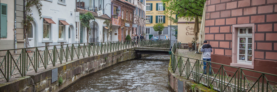 Treffen ins Freiburg