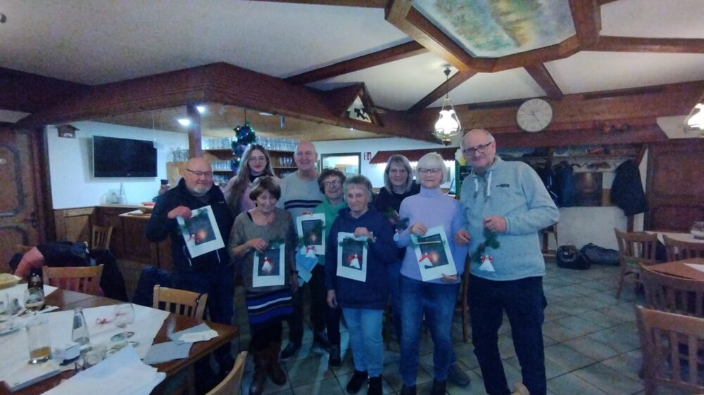 Weihnachtsfeier 2.jpg