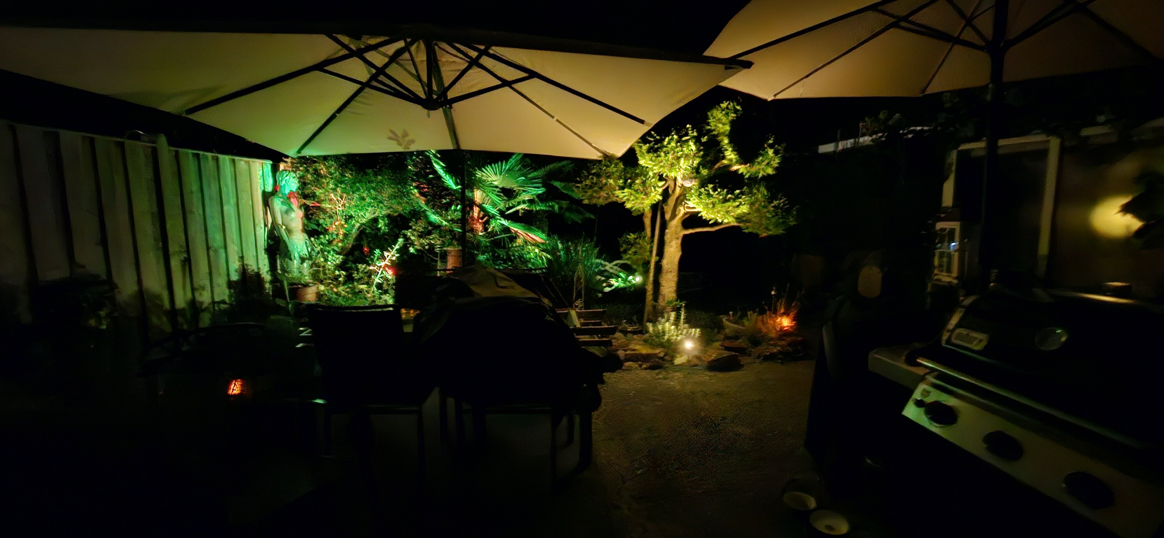 Terrasse am Abend !